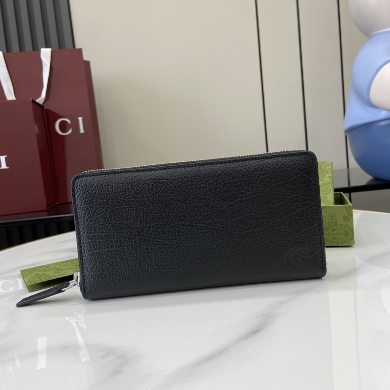 G*u*i wallets & purse